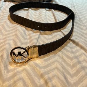 Michael kors- gold plate- brown belt. MK Logo